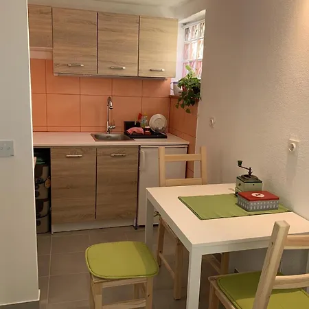 Fuer 2 Personen Ca 25 Qm In Njivice, Kvarner Bucht Krk - B62574 Apartamento Njivice