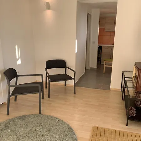 Fuer 2 Personen Ca 25 Qm In Njivice, Kvarner Bucht Krk - B62574 Apartamento *